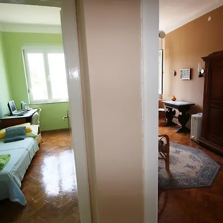 Deep Blue Apartment Next To The Sea Organs Апартаменты