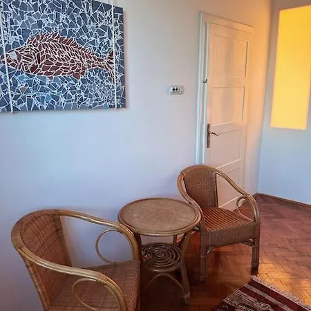 Deep Blue Apartment Next To The Sea Organs Apartamento *
